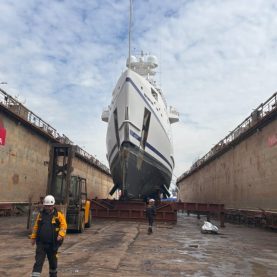 DRY-DOCK-HAULL-OUT-SERVICES